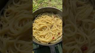 キャンプ朝パスタ🍝#キャンプ