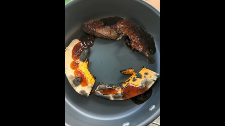 初春のお庭でバーベキュー【キャンプ飯・炭火焼き】