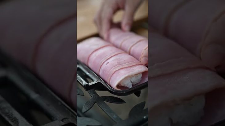 【キャンプ飯テロ】本日は「ベーコンチーズ巻き」！#shorts #キャンプ #camp #キャンプ部 #キャンプ飯 #ソトレシピ #ソロキャンプ  #チーズレシピ #ホットサンドメーカー