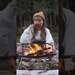 あんことクリームチーズのホットサンド🍞あんこの甘さとクリームチーズの塩気がこれまた合うのです🤤 #camp #camping #キャンプ #キャンプ飯