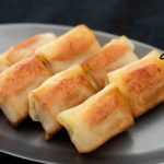 家族が大喜び！定番トッピング明太子・チーズ・餅を包んでパリッと焼いてみた【キャンプ飯・簡単レシピ】