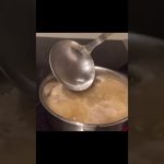 #キャンプ飯  #セイコーマート の茹で蕎麦　肉舞茸蕎麦　1人様レシピ　コメント欄に調理動画のリンクがありますそっちもみてね