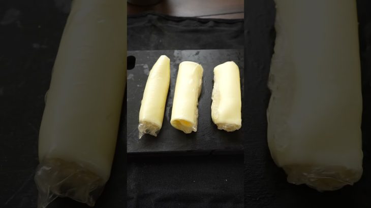 ヤンニョムチーズ生春巻き、もちもち食感がたまらない。 #キャンプ #camp #camper #キャンプ飯