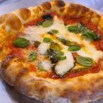 家でできる最高レベルの【捏ねないピッツァ生地】の作り方教えます【Pizza fatta in casa】