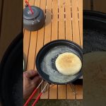 【キャンプ飯】ベーコンエッグダブルチーズマフィン　#キャンプ　#キャンプ飯  #shorts