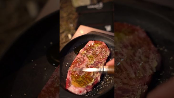 パルメジャーノチーズとパン粉のみで牛カツを作る #shorts #camp #camping #outdoorcooking #ソロキャンプ #キャンプ #牛カツ #bushcraft #jimny