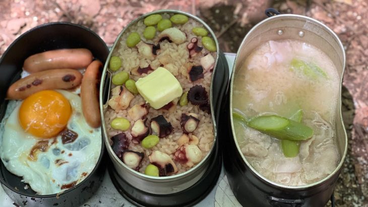 新緑の朝飯。タコバター飯とアスパラの豚汁な朝