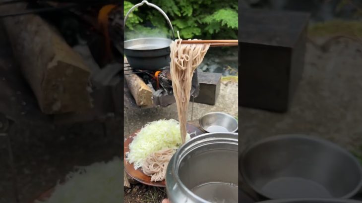 【キャンプ飯】蕎麦サラダ#キャンプ#ソロキャンプ #shorts