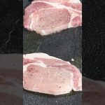 【キャンプ飯】肉ピザ#shorts  #キャンプ飯 #レシピ#肉