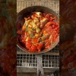 【キャンプ飯】簡単！混ぜるだけ！トマトとチーズとウインナーのつまみ【シンプルに旨い】 #shorts #short #キャンプ飯 #クラフトビール #日替わりビール #トマト煮込み