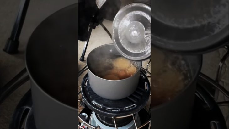 美味しいうどんの作り方#shorts #おでん #うどん #出汁 #キャンプ飯 #鍋焼きうどん