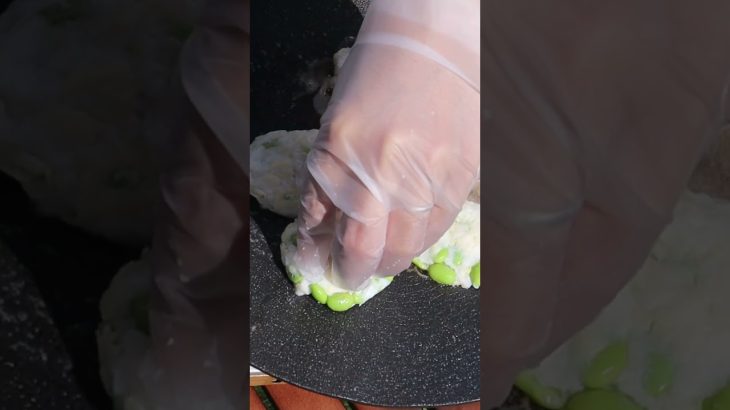 【超簡単キャンプ飯】枝豆チーズのはんぺん焼き#shorts #キャンプ#キャンプ飯#簡単レシピ