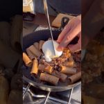 【キャンプ飯】リッチなチーズを使ってワンパンでラグーパスタ#shorts #キャンプ飯  #pasta #chef