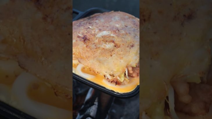 【簡単広島お好み焼き】豚釜玉うどんで超美味しい😋