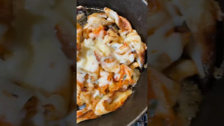 【キャンプ飯】簡単混ぜるだけ！ちくわのキムチチーズ炒め【とろけるチーズが決め手】 #shorts #short #クラフトビール #おつまみ #キムチーズ #発酵食品