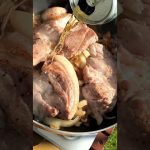 【キャンプ飯】ビールで煮る豚塊肉 #shorts #キャンプ#キャンプ飯#簡単レシピ