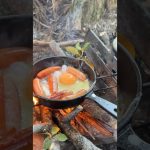 【キャンプ飯】森の朝食。ソーセージパン。#キャンプ#ソロキャンプ #shorts