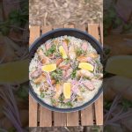 【キャンプ飯】海鮮は使わず肉で作る肉パエリア】香草の香りがたまらない！　#キャンプ飯 #レシピ #レシピ動画