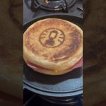 【グルメ】お家で簡単モーニング！キャンプ飯作ってみた！【朝○ック風】