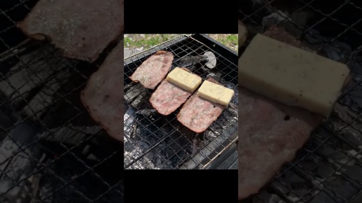 【アウトドア】BBQ/バーベキュー！簡単！美味い！ブラックペッパーチーズにベーコン巻き！コレが美味い！