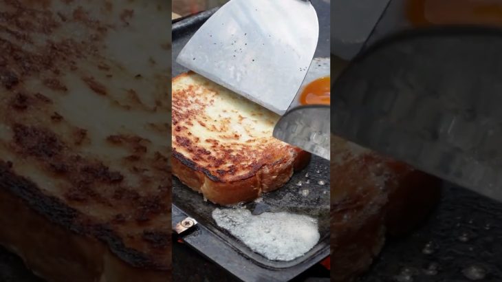 朝はツナマヨパン♪＃バーベキュー #キャンプ飯 #朝食 ＃ツナマヨ