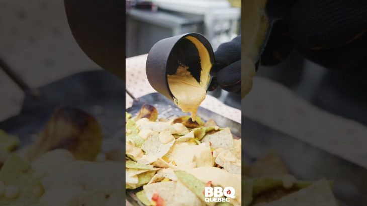 Vacances d’été = Nachos sur le BBQ! 🌶🧀  #food  #bbq #grill #nachos #cheese #camping #outdoors