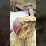 カプヌシーフードの明太子ミルクチーズアレンジ。飛ぶぞ。#キャンプ #キャンプ飯 #飯テロ