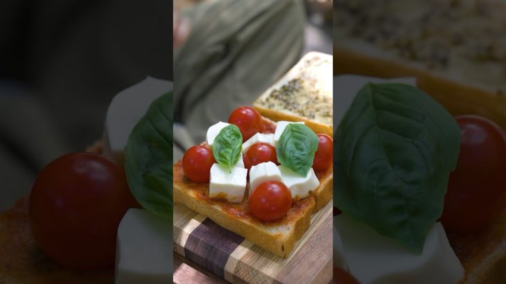 マルゲリータ風ホットサンド（レシピは説明欄に記載）