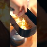 【100均キャンプ飯】メスティンでとろける幸せ。簡単チーズフォンデュMelting Cheese Fondue in a Daiso Mess Tin #shorts #outdoorcooking