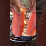 【キャンプ飯】秋鮭の炊き込みご飯。バター醤油。#ソロキャンプ #レシピ #asmr